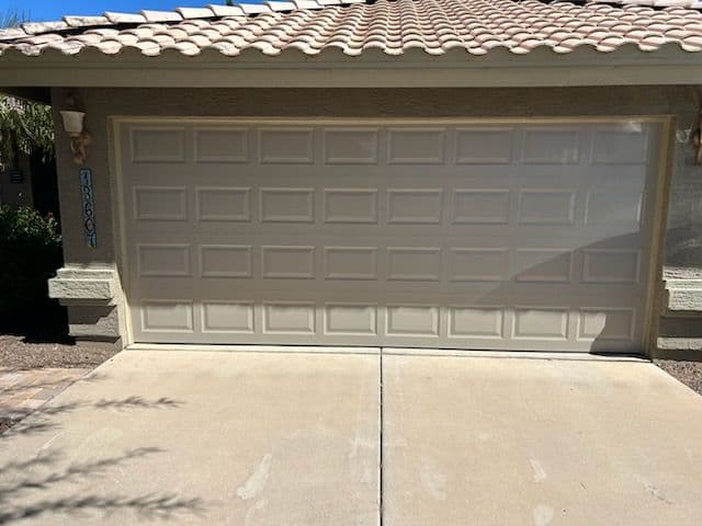 Gallery photos for Efficient Garage Upgrade with Steelback Door in Arizona: Image #1